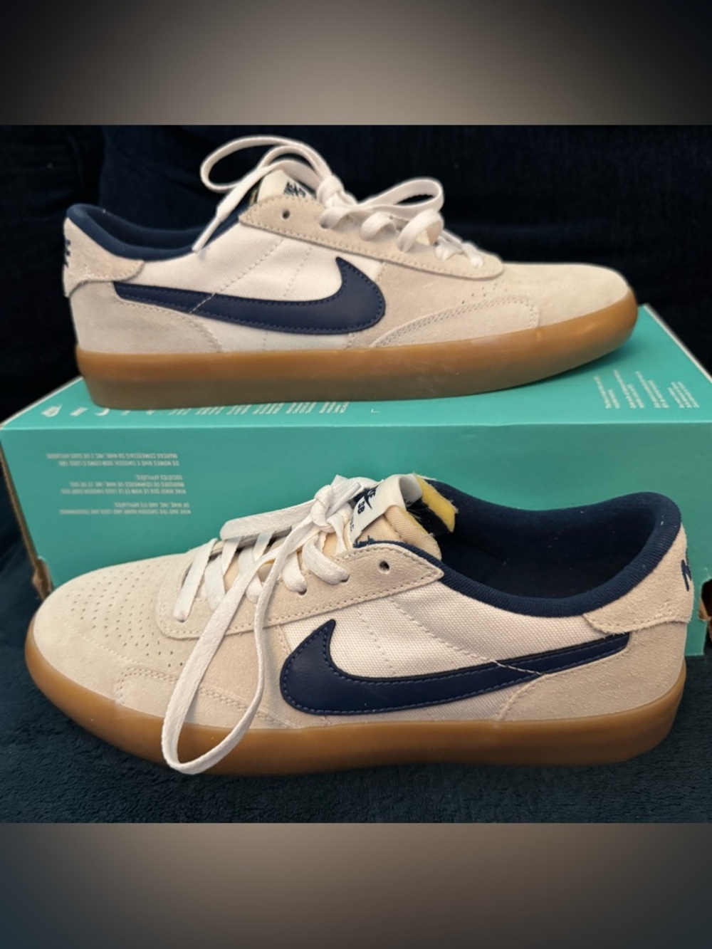 Nike SB Heritage VULC - Men’s size 8- Beige w Suede and canvas- with Navy Swoosh